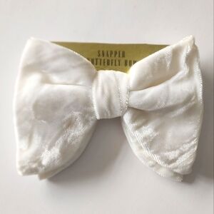 Vintage White Velvet Clip Butterfly Bow Tie